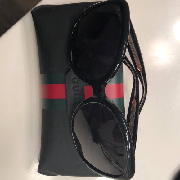 Sunglasses by Gucci - Picture 2 of 5